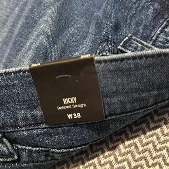 True Religion Ricky Jeans - Picture 7 of 7